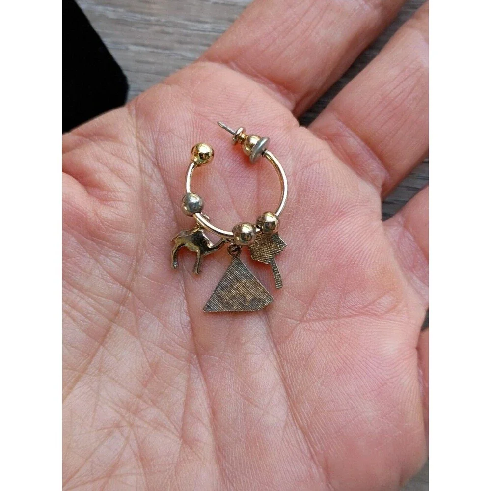 Vintage Camel Joe Cash Earrings Egyptian Theme Dangles RARE